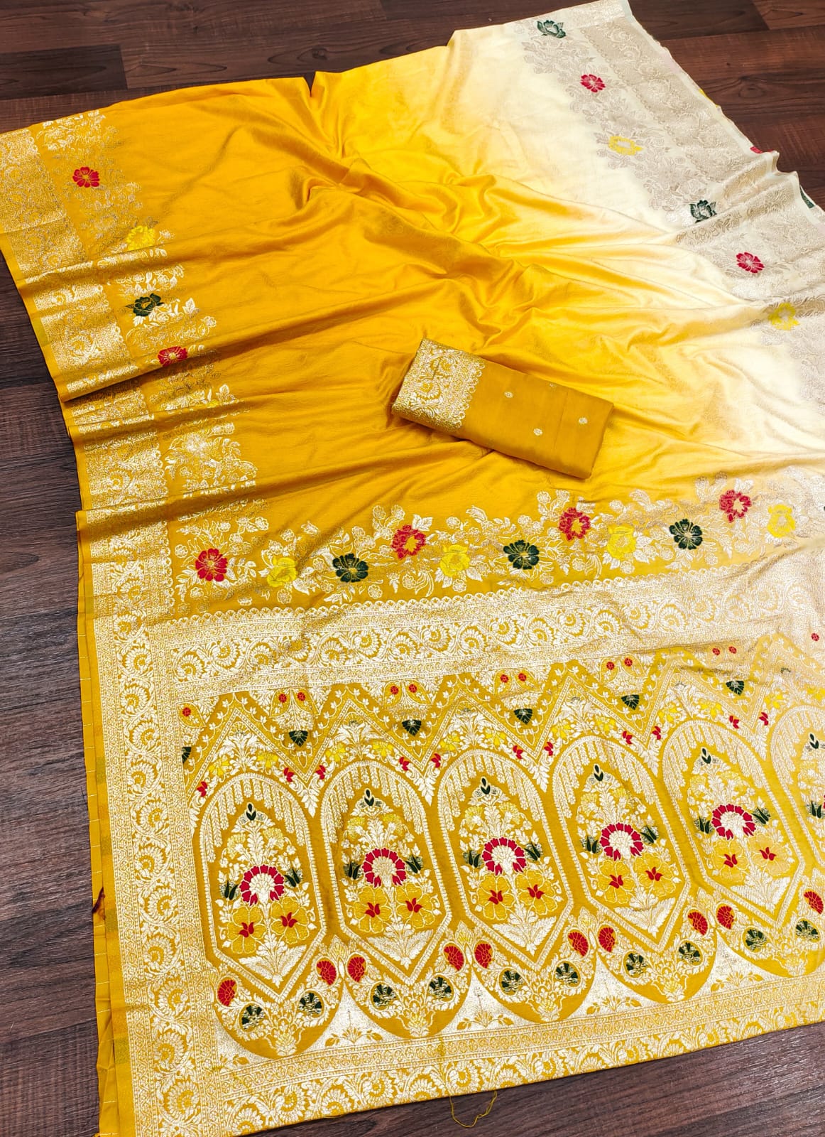 Saree