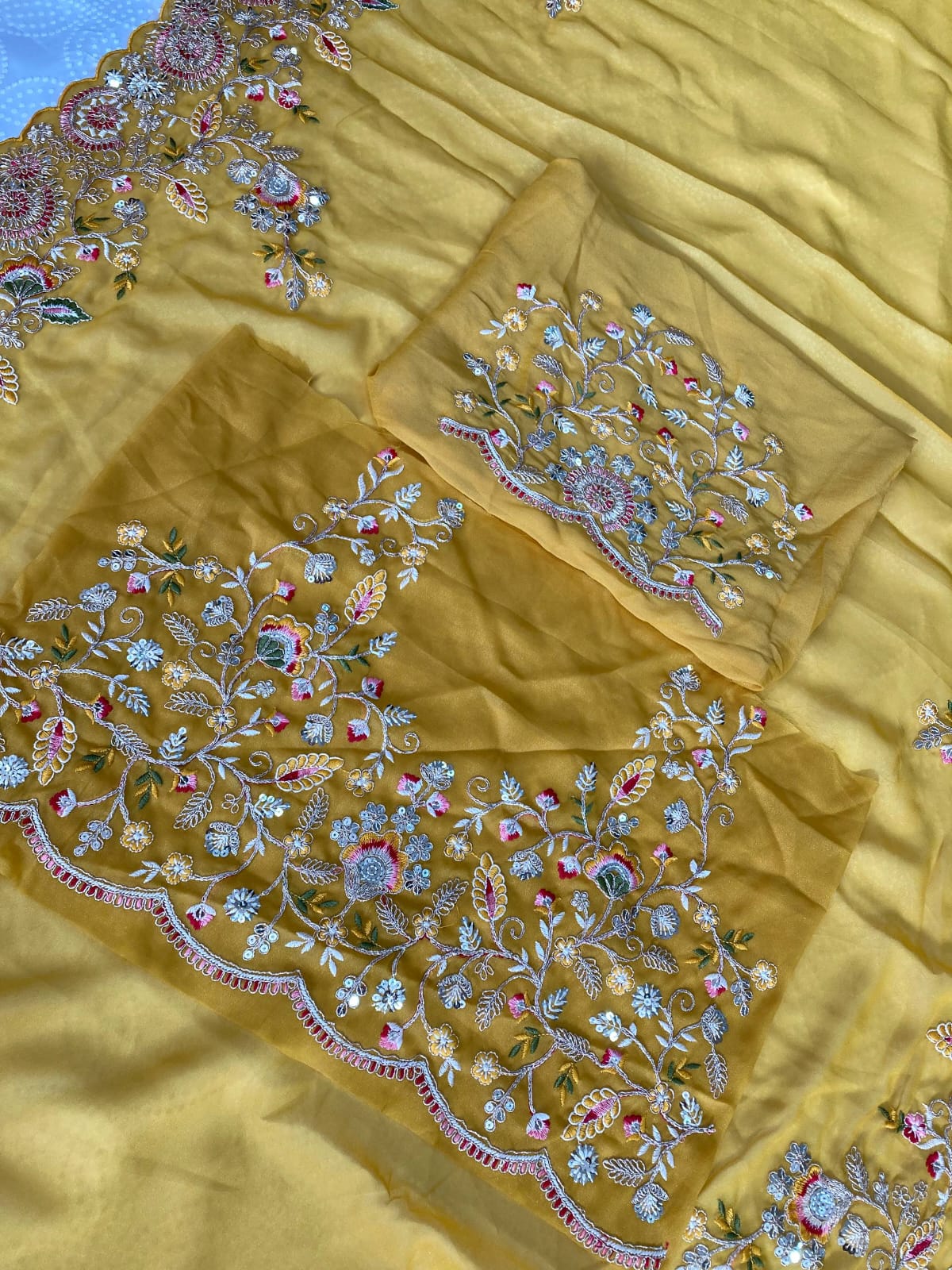 Saree