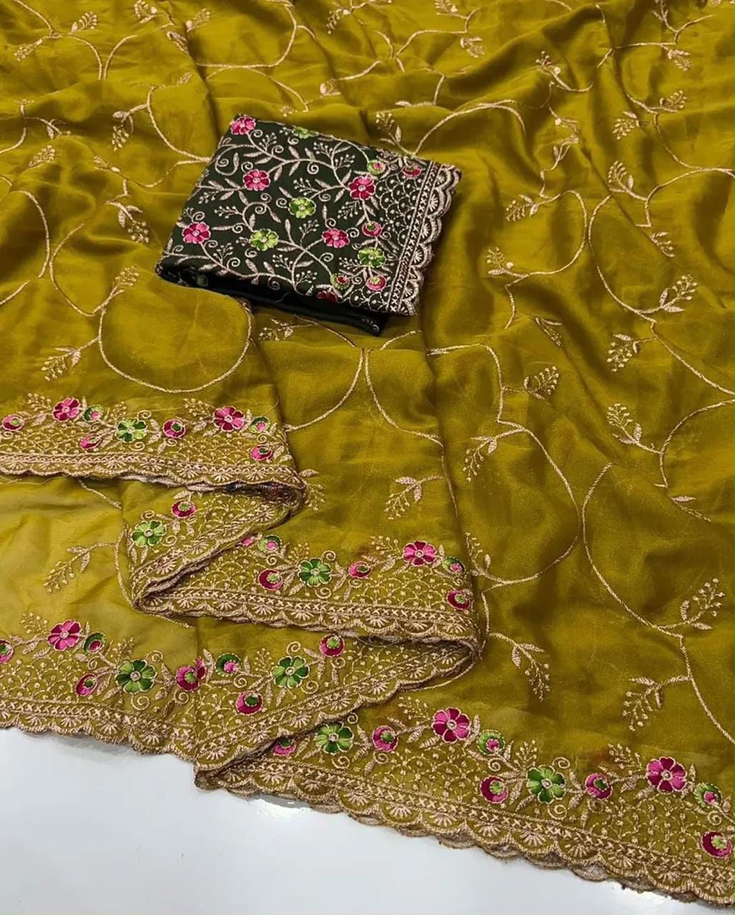 Saree